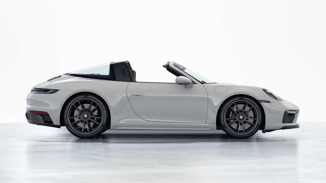 2024 Porsche 911 911 Targa 4 GTS
