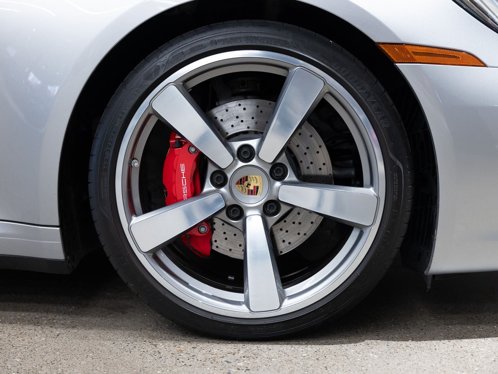 2021 Porsche 911 Targa 4S
