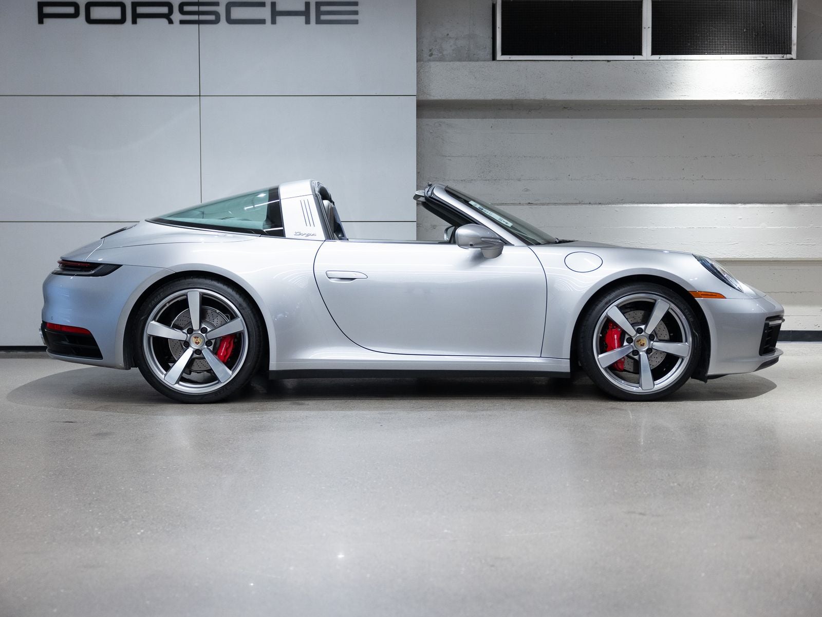 2021 Porsche 911 Targa 4S
