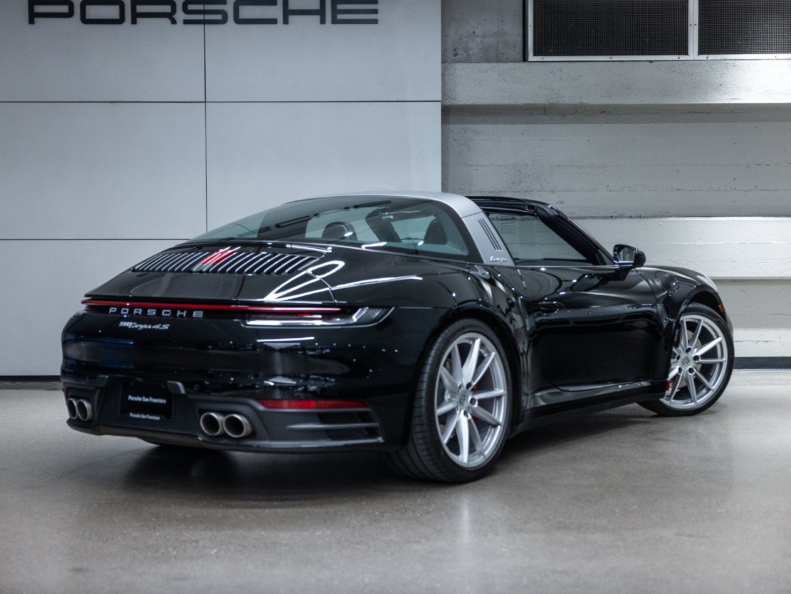 2024 Porsche 911 Targa 4S