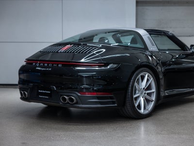 2024 Porsche 911 Targa 4S
