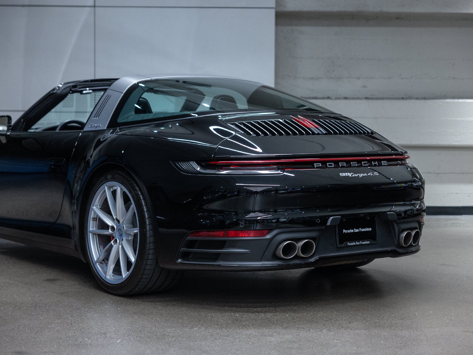 2024 Porsche 911 Targa 4S