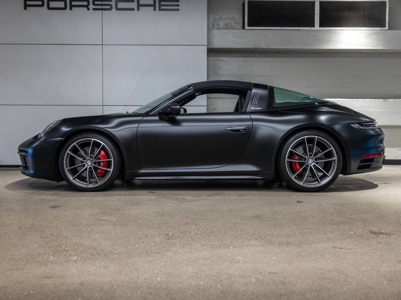 2024 Porsche 911 Targa 4S