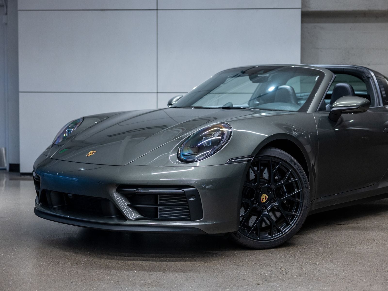 2024 Porsche 911 911 Targa 4 GTS (MY24)