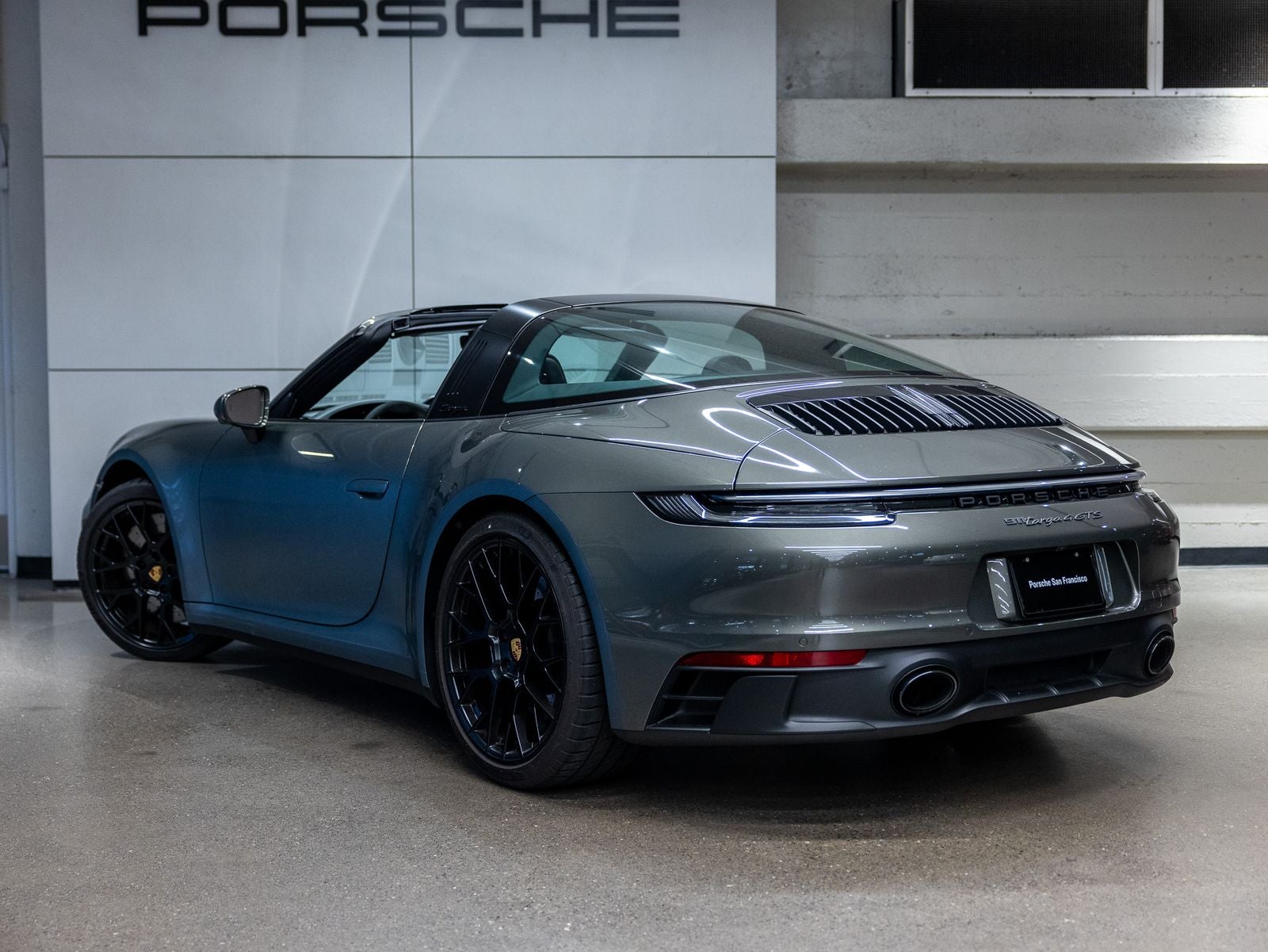 2024 Porsche 911 911 Targa 4 GTS (MY24)