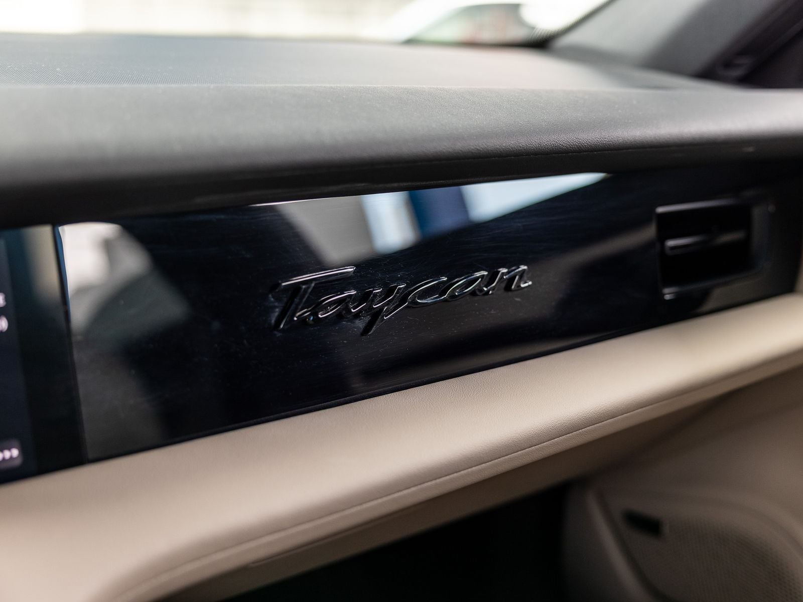 2024 Porsche Taycan Taycan 4S Cross Turismo