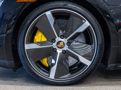 2023 Porsche Taycan Turbo S Cross Turismo