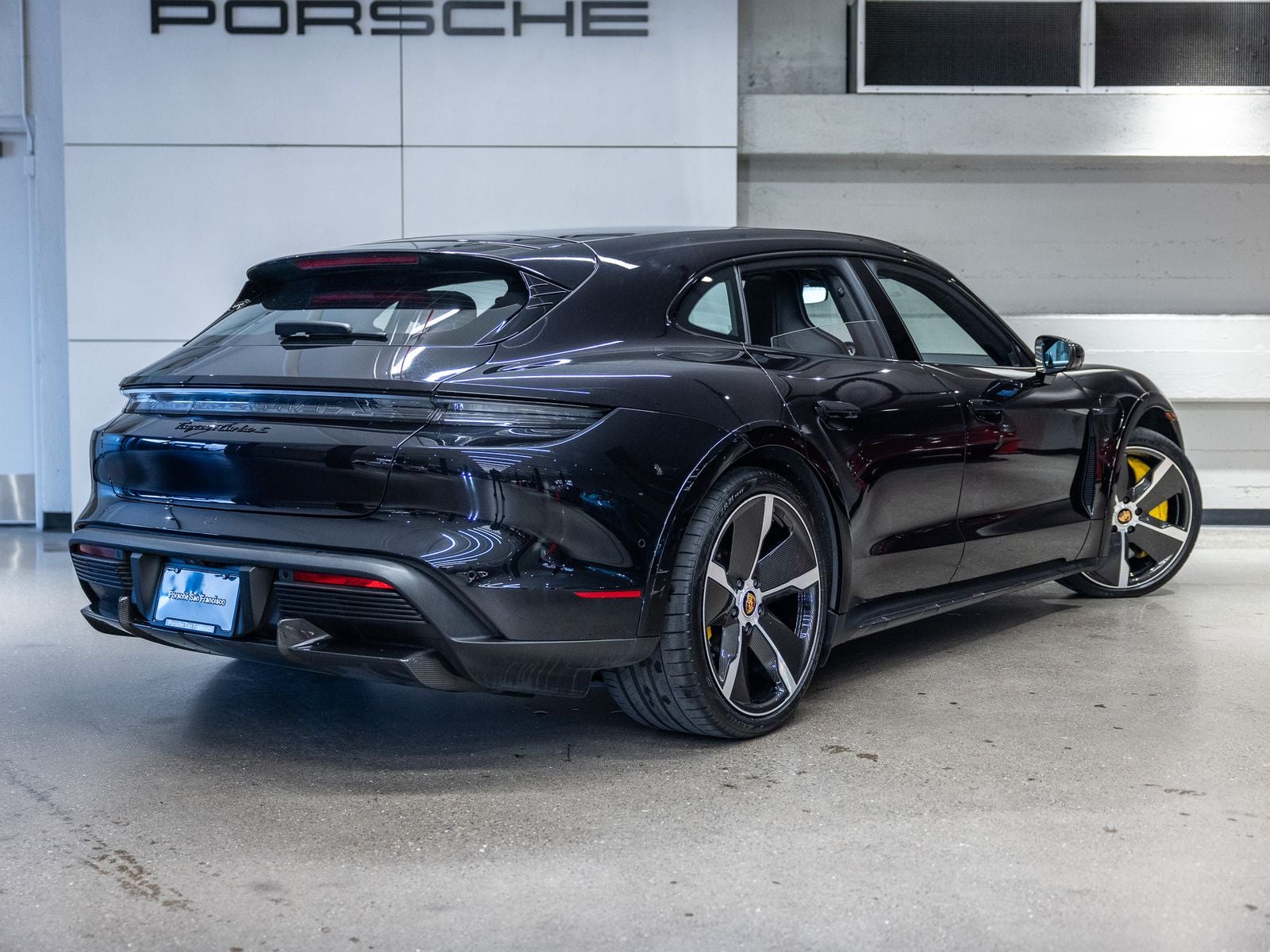 2023 Porsche Taycan Turbo S Cross Turismo