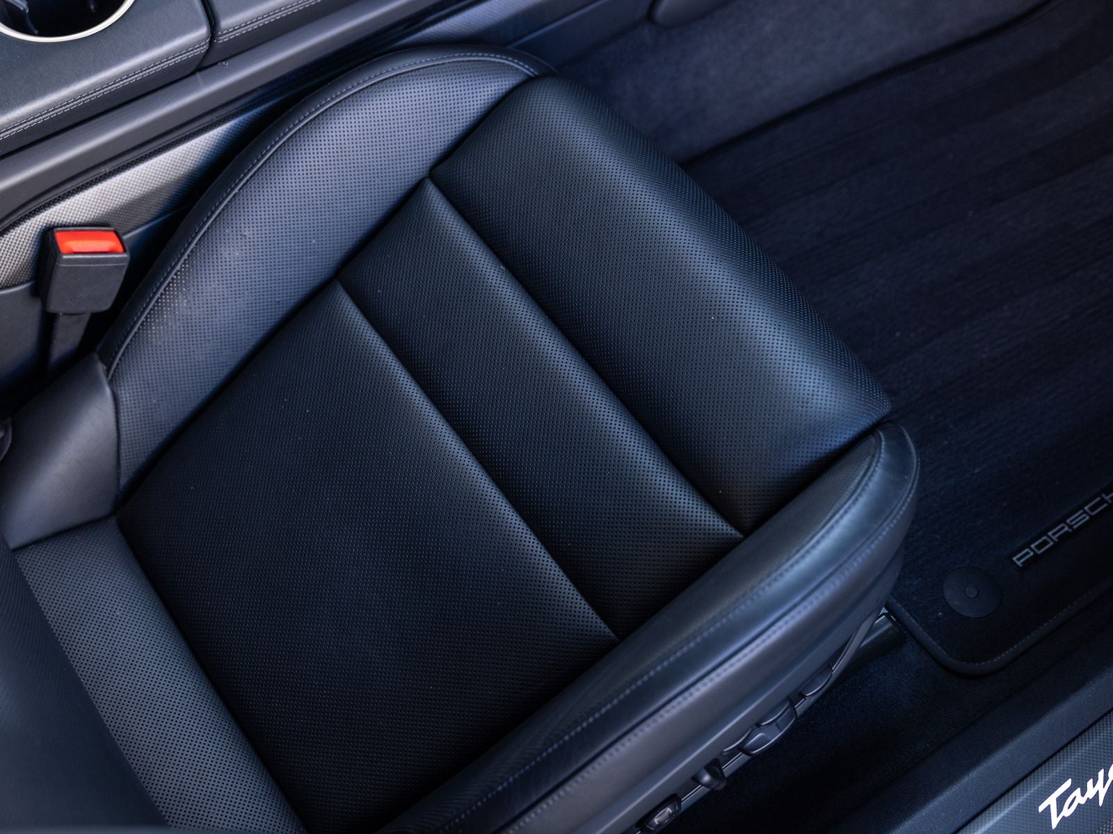 2023 Porsche Taycan Turbo S Cross Turismo