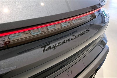 2024 Porsche Taycan Taycan Turbo S Cross Turismo