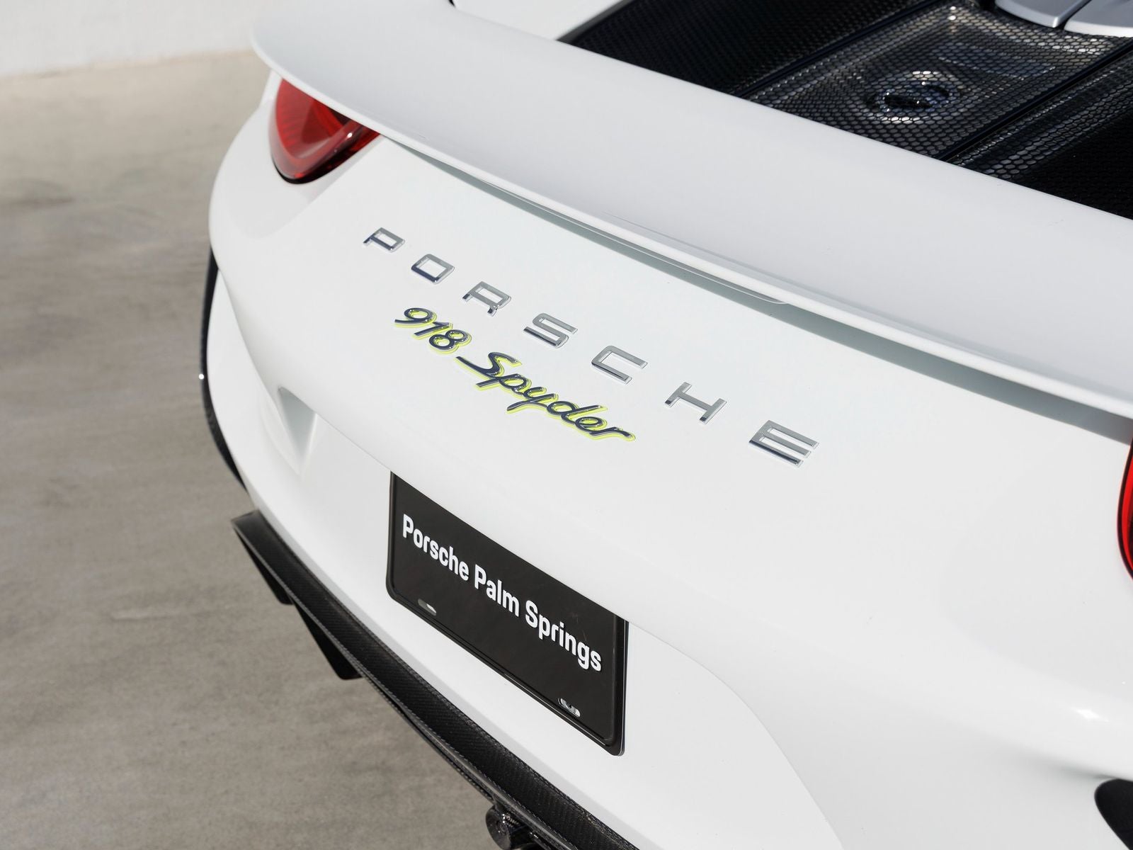 2015 Porsche 918 Spyder