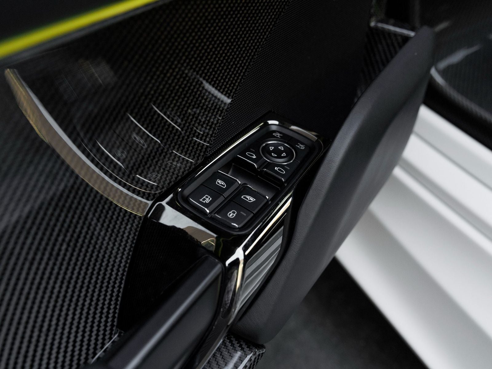 2015 Porsche 918 Spyder
