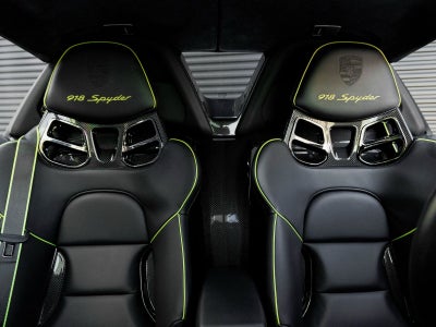 2015 Porsche 918 Spyder