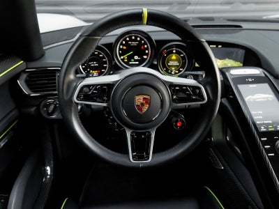 2015 Porsche 918 Spyder