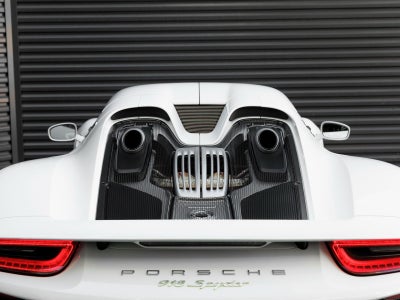 2015 Porsche 918 Spyder