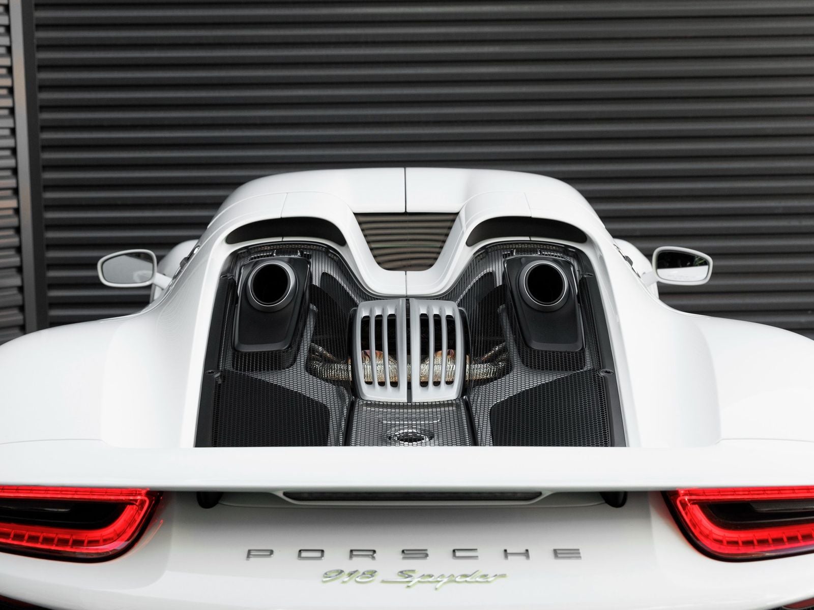 2015 Porsche 918 Spyder