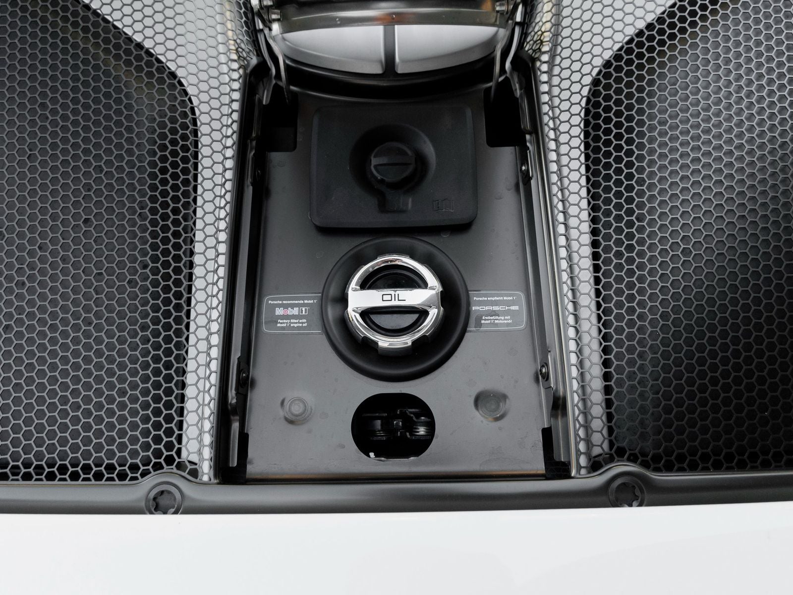 2015 Porsche 918 Spyder