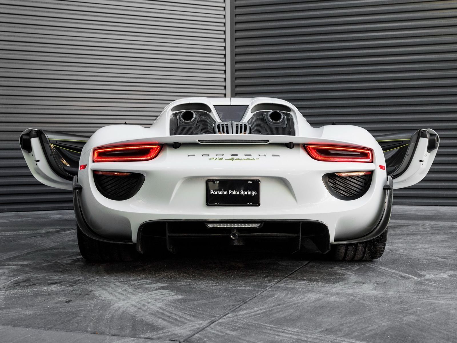 2015 Porsche 918 Spyder