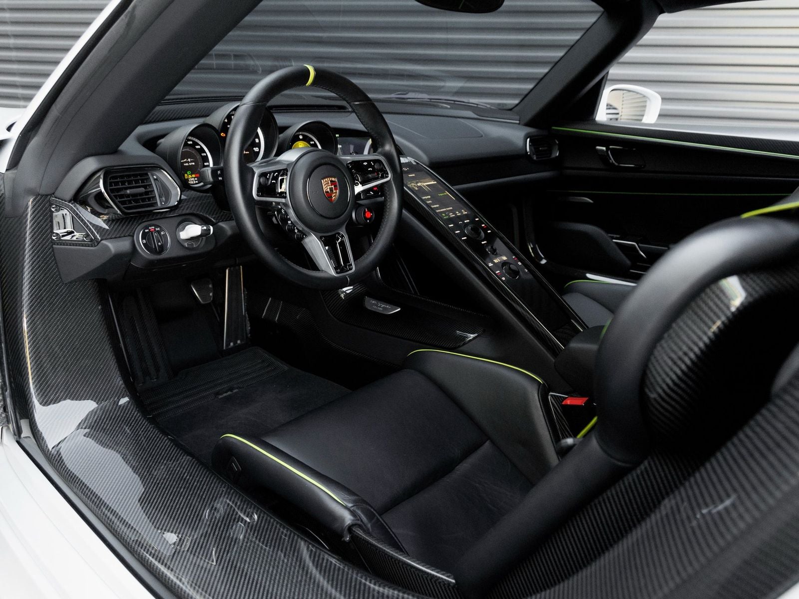 2015 Porsche 918 Spyder