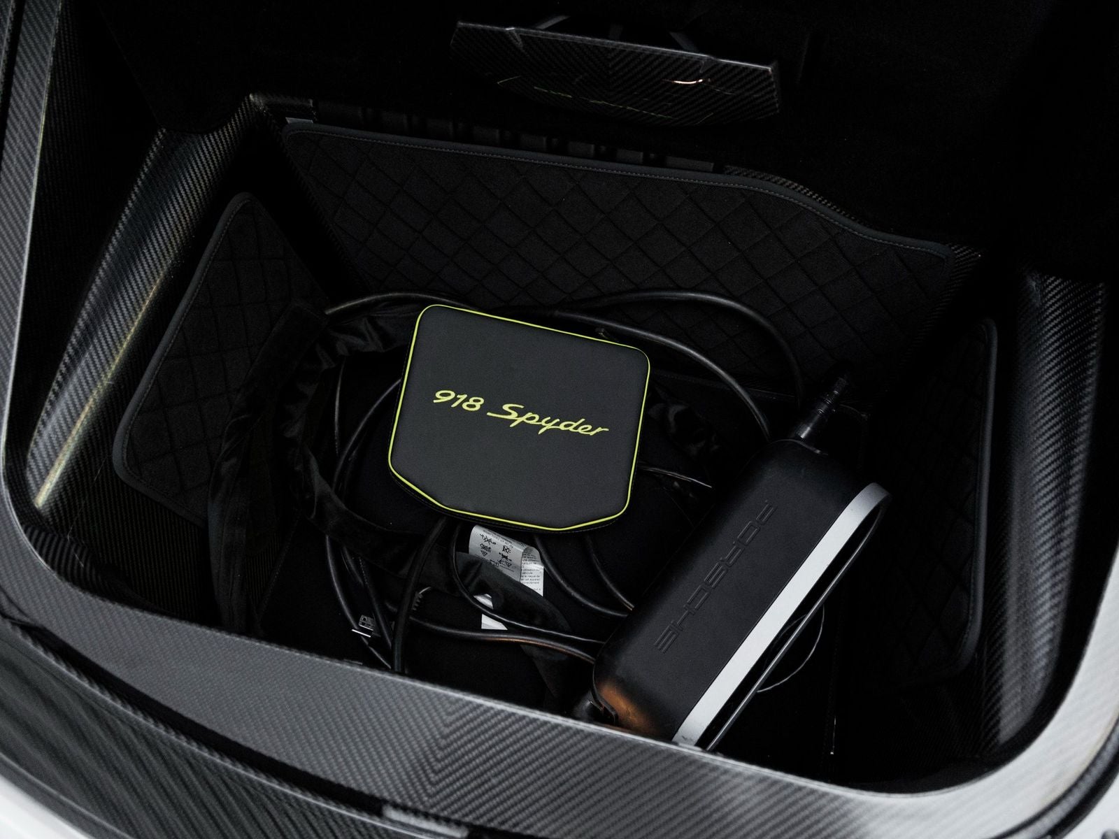 2015 Porsche 918 Spyder