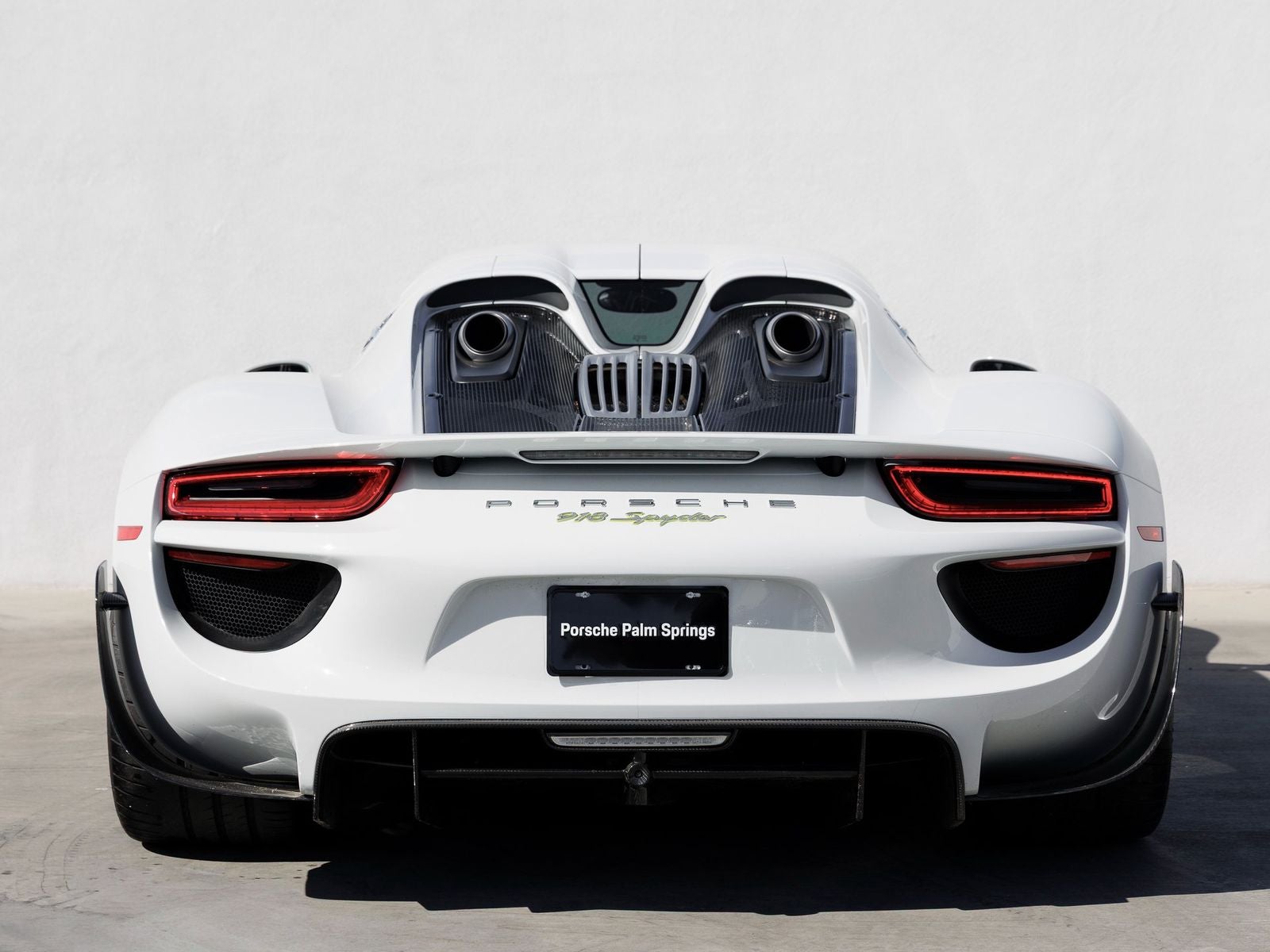 2015 Porsche 918 Spyder
