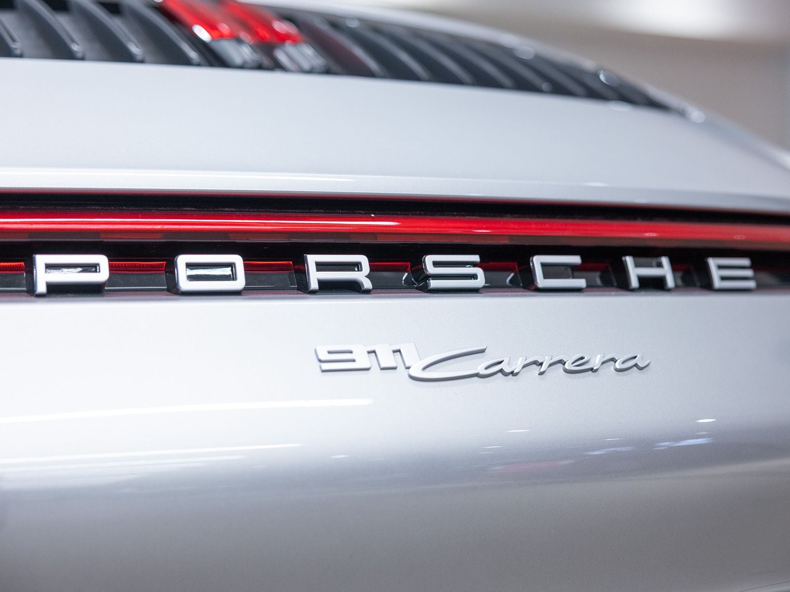 2024 Porsche 911 Carrera Cabriolet