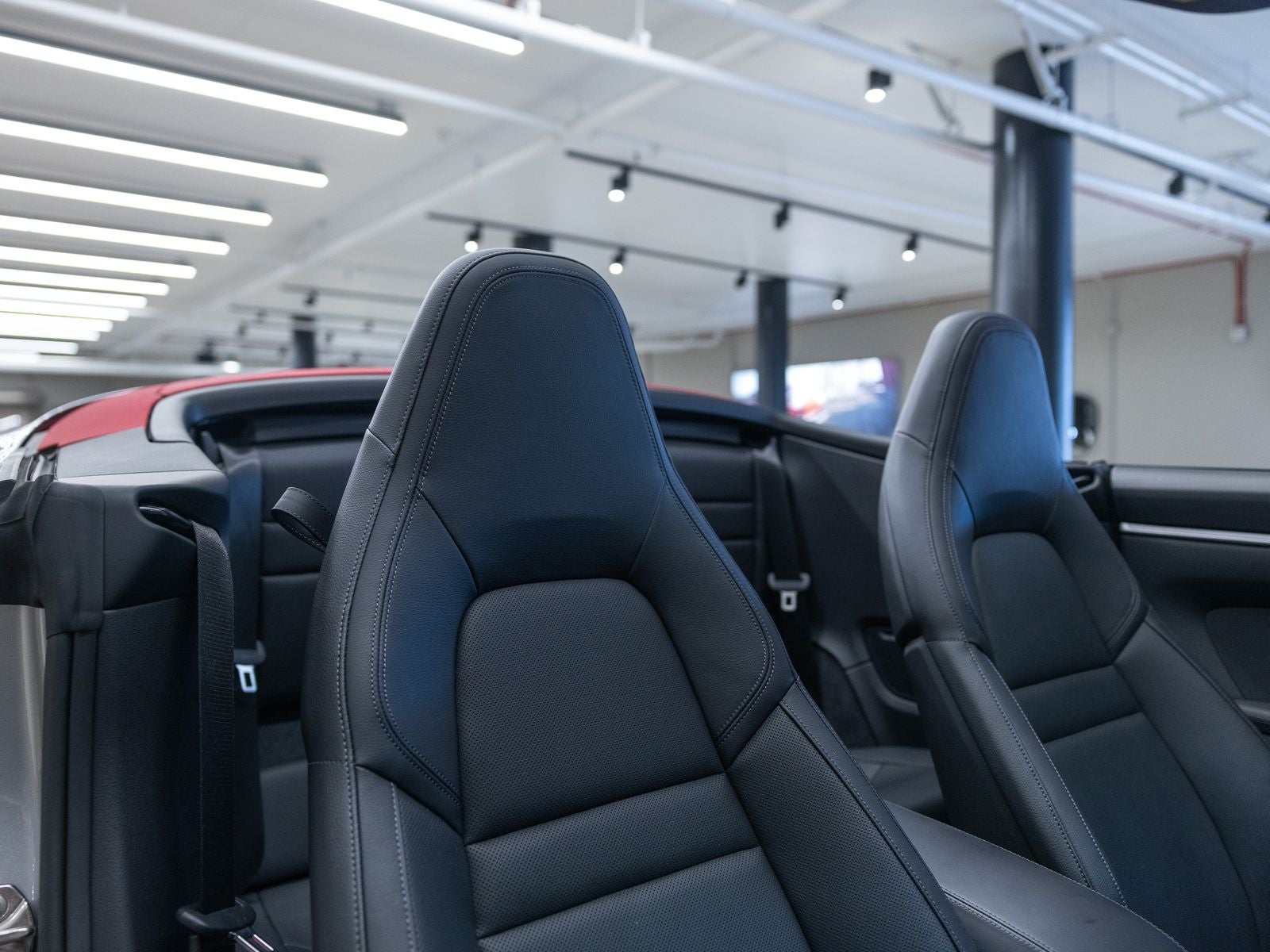 2024 Porsche 911 Carrera Cabriolet