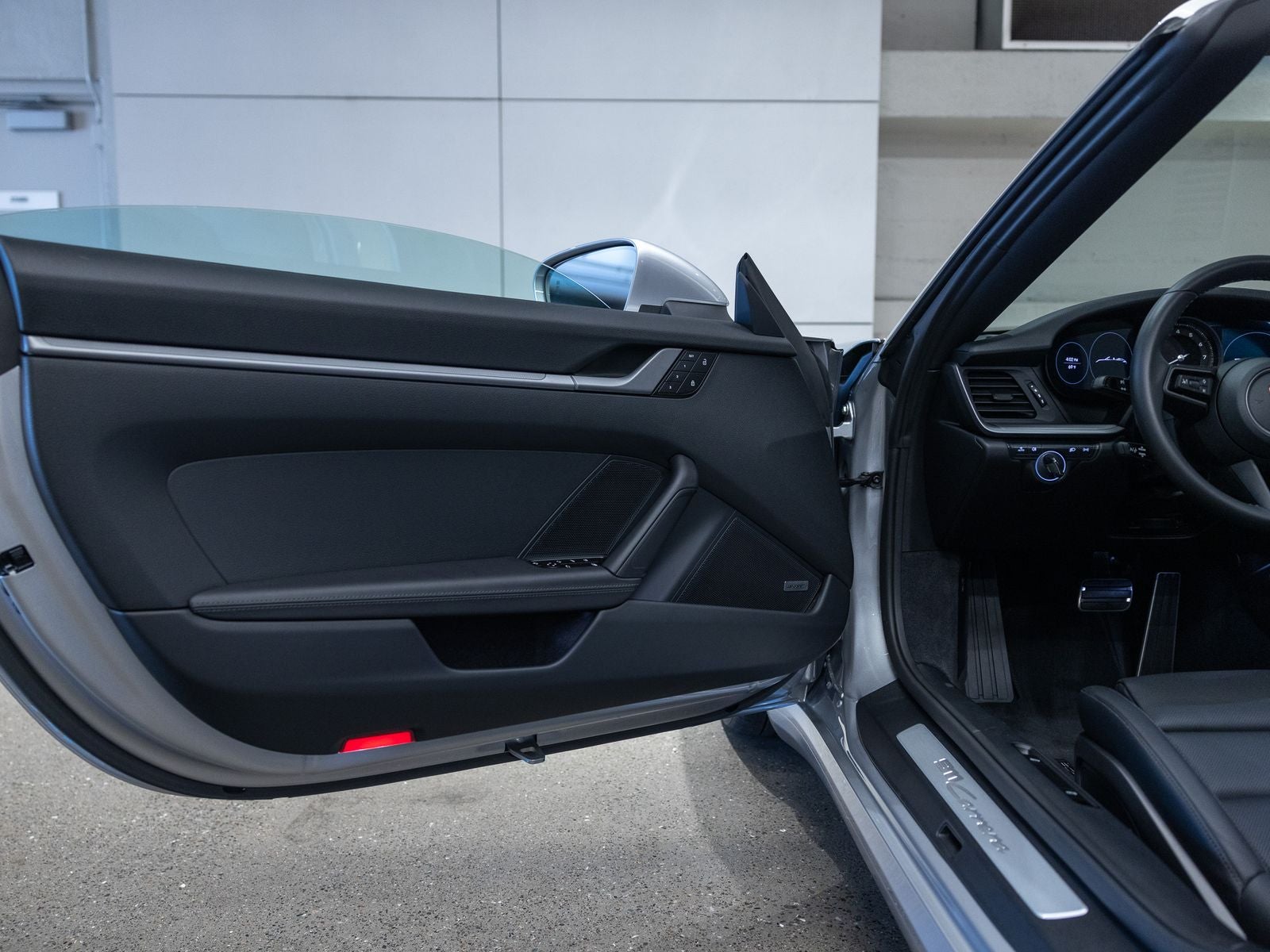 2024 Porsche 911 Carrera Cabriolet