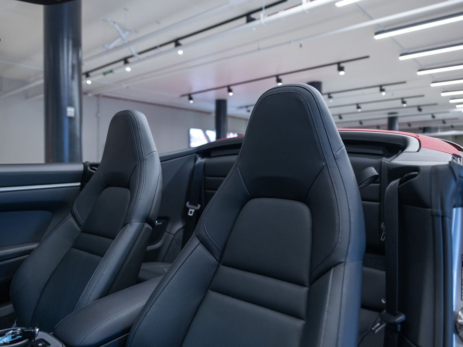 2024 Porsche 911 Carrera Cabriolet