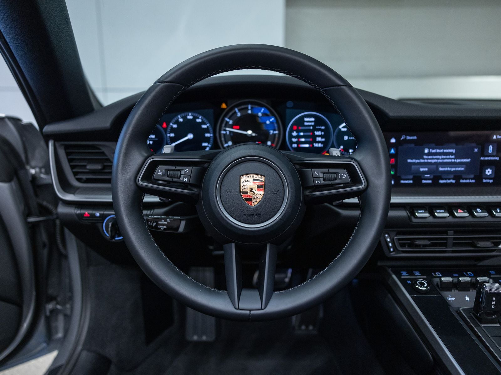 2024 Porsche 911 Carrera Cabriolet