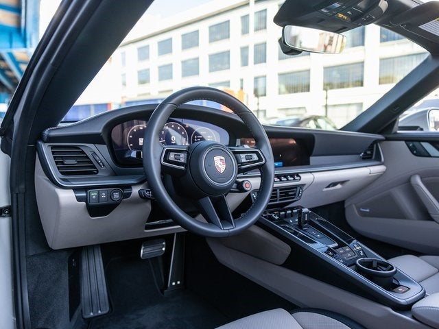 2025 Porsche 911 911 Carrera Cabriolet