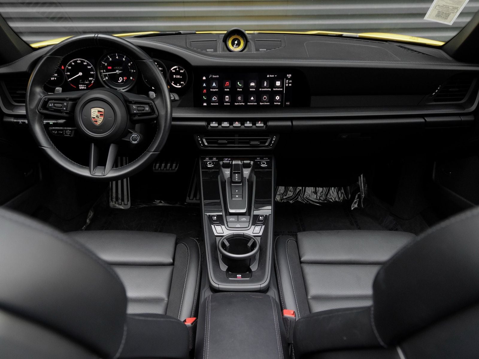 2023 Porsche 911 Carrera 4 GTS