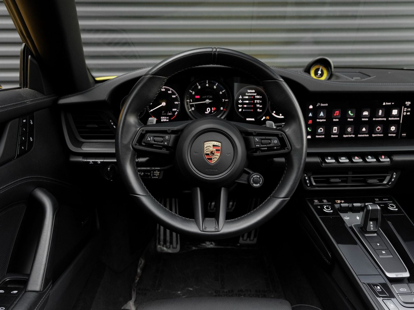 2023 Porsche 911 Carrera 4 GTS