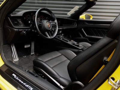 2023 Porsche 911 Carrera 4 GTS