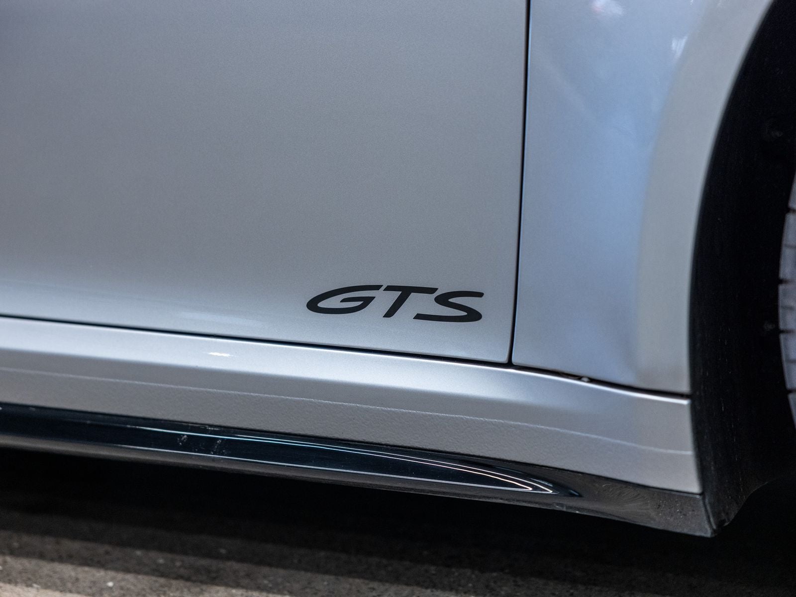 2023 Porsche 911 Carrera GTS Cabriolet