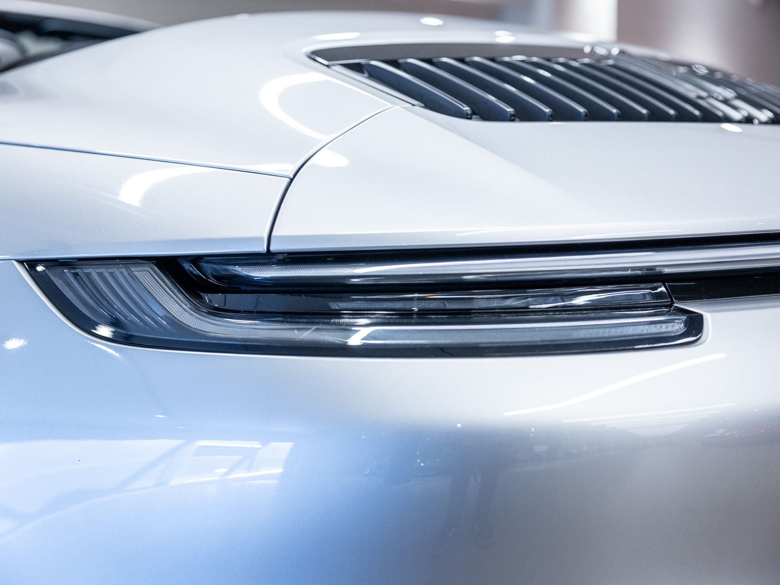 2023 Porsche 911 Carrera GTS Cabriolet