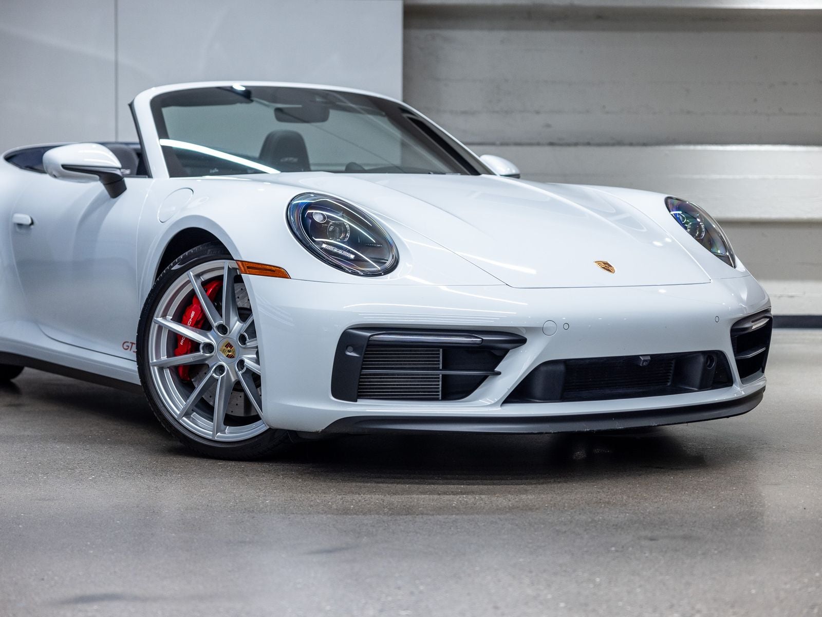 2022 Porsche 911 911 Carrera GTS Cabriolet (MY22)