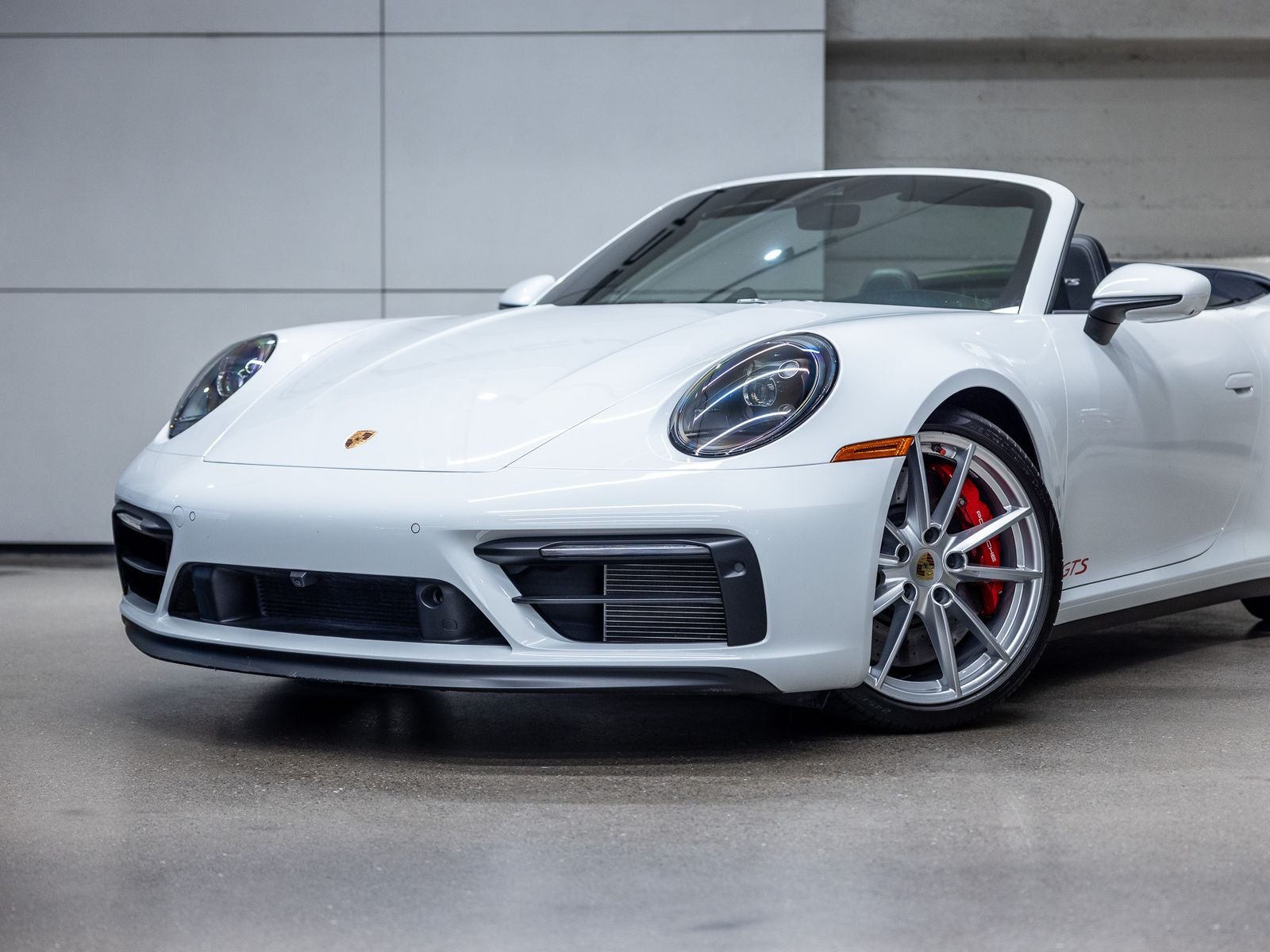 2022 Porsche 911 911 Carrera GTS Cabriolet (MY22)