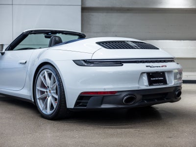 2022 Porsche 911 911 Carrera GTS Cabriolet (MY22)