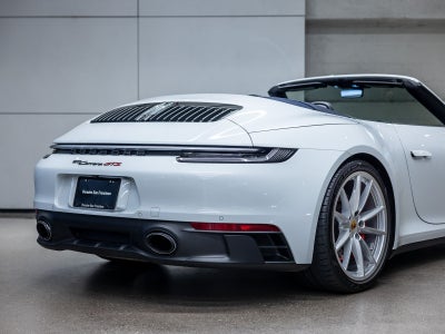 2022 Porsche 911 911 Carrera GTS Cabriolet (MY22)