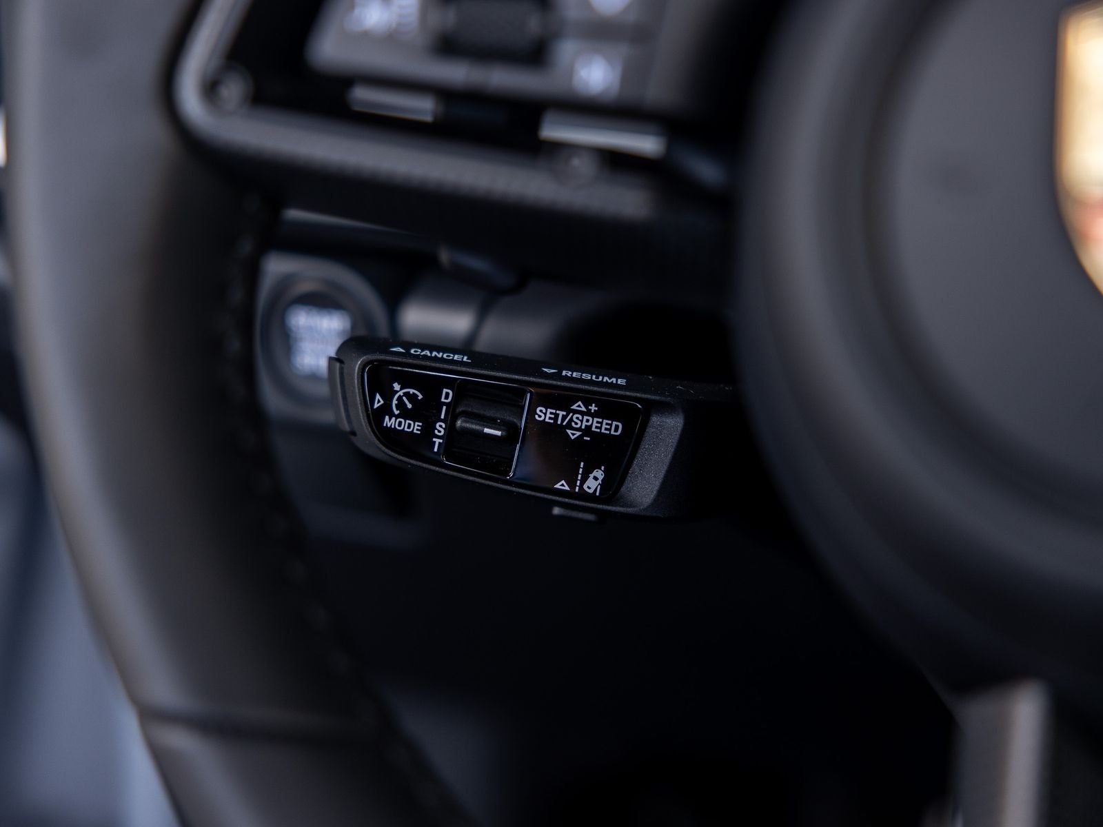 2025 Porsche 911 911 Carrera 4 GTS Cabriolet