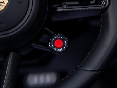 2025 Porsche 911 911 Carrera 4 GTS Cabriolet