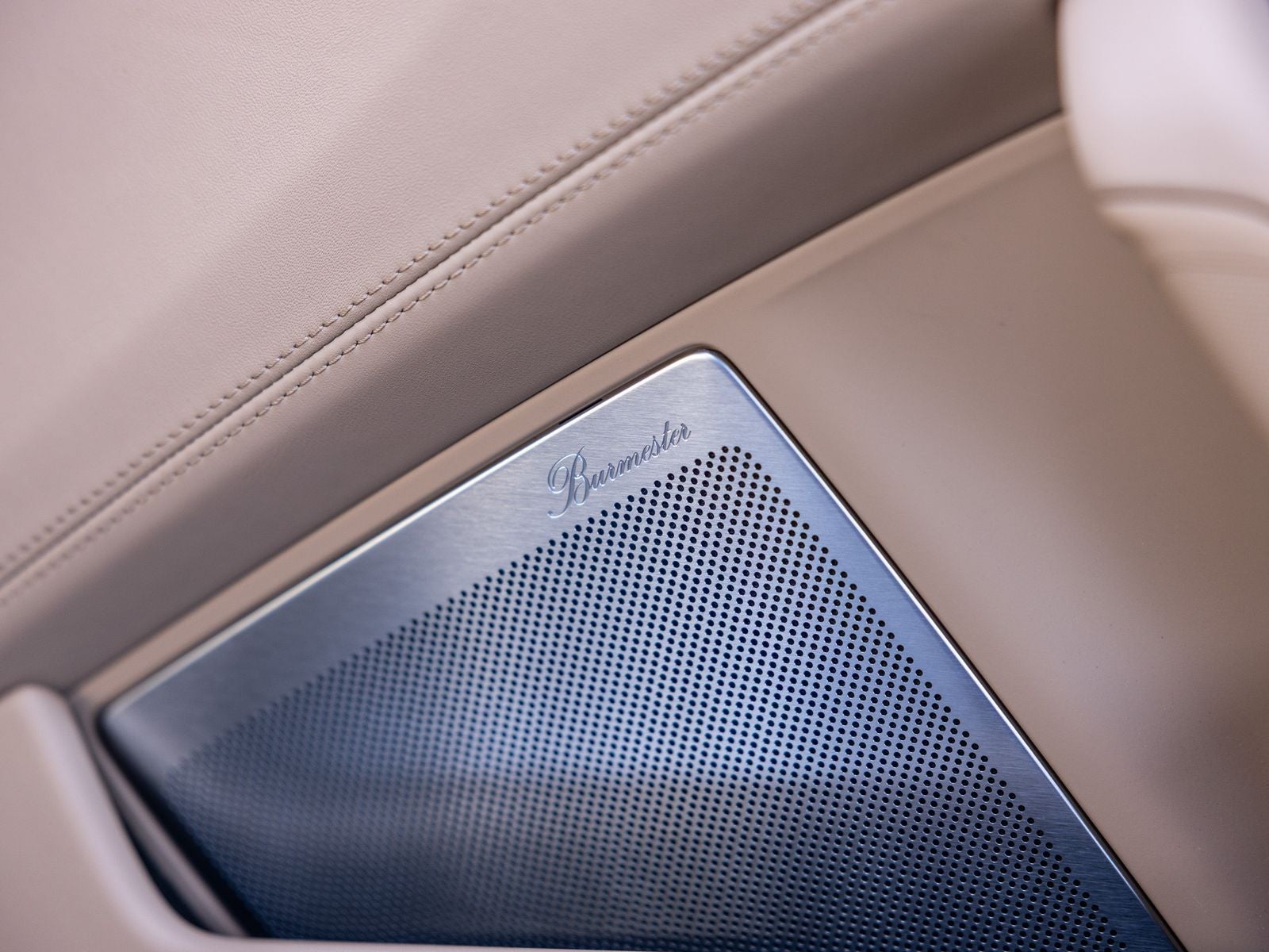 2025 Porsche 911 Turbo S Cabriolet