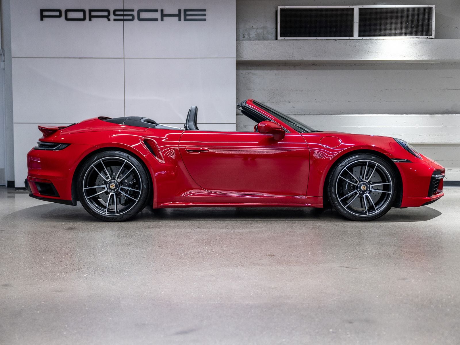 2021 Porsche 911 911 Turbo S Cabriolet