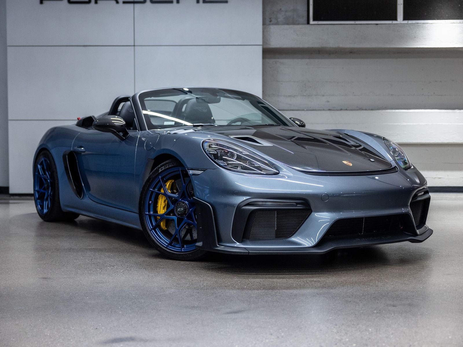 2025 Porsche 718 718 Spyder RS