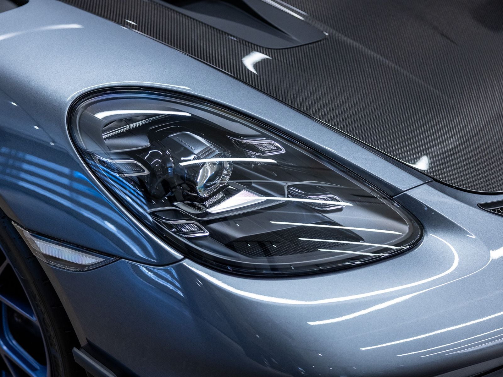 2025 Porsche 718 718 Spyder RS