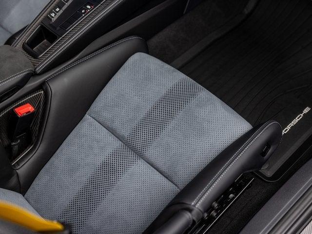 2025 Porsche 718 718 Spyder RS