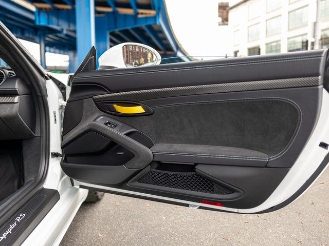 2025 Porsche 718 718 Spyder RS