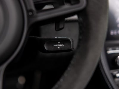 2025 Porsche 718 718 Spyder RS