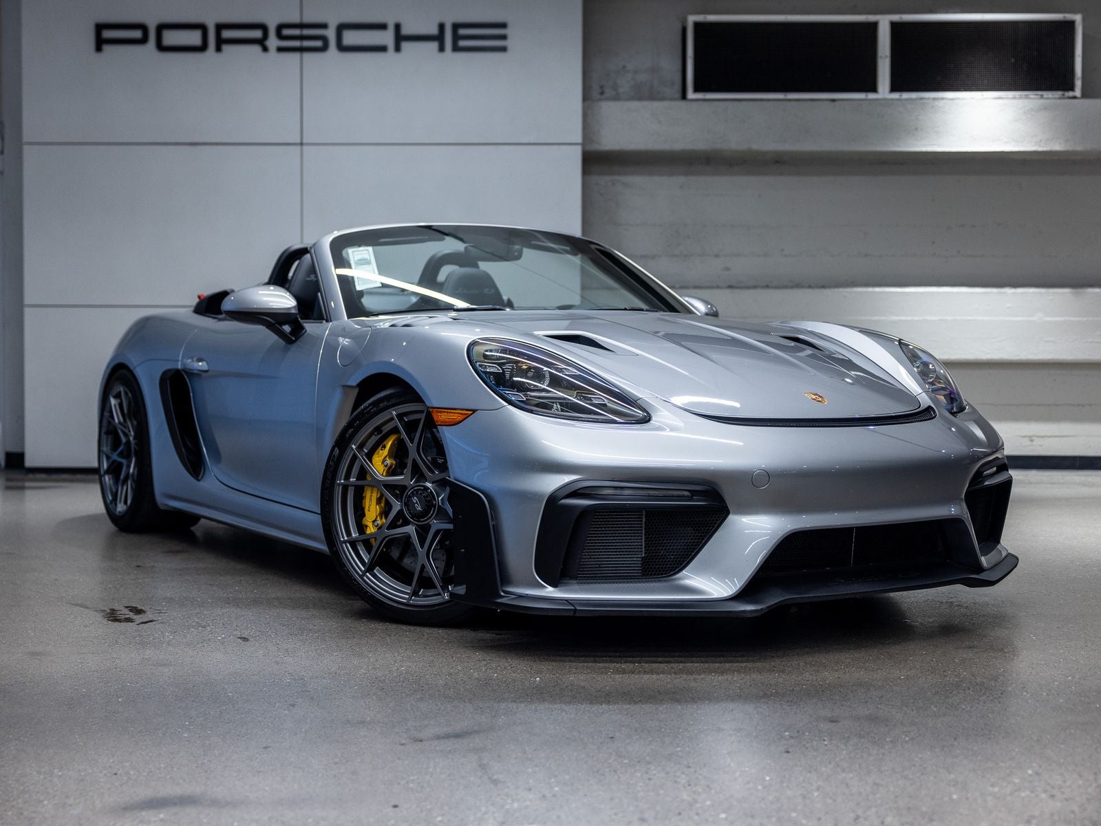 2025 Porsche 718 718 Spyder RS